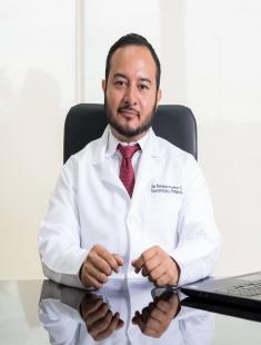 Dr. Esteban Castro Contreras