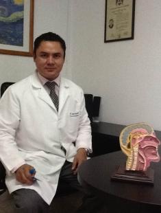 Dr. Edgar Cornejo Viera