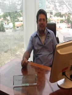 Dr. Humberto Dahuss Vazquez
