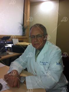 Dr. Luis Carlos Uribe Ramirez