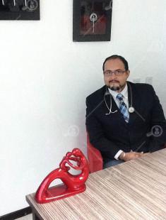 Dr. Alejandro Acosta Aguilar